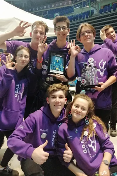 Takım Çalışması - Birlikte çalışarak robot geliştirme süreci